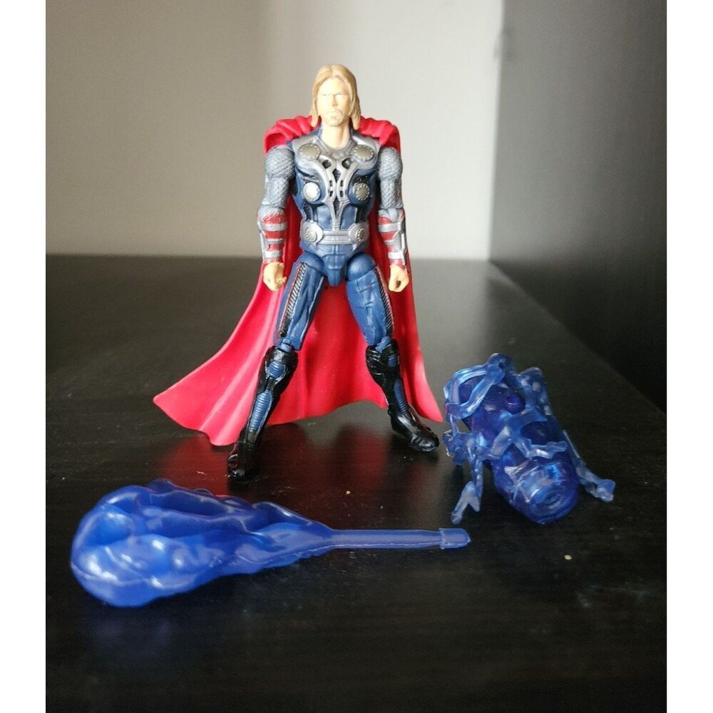 2011 Hasbro Marvel Avengers Movie Shock Strike Thor 4" Figure Launching Hammer